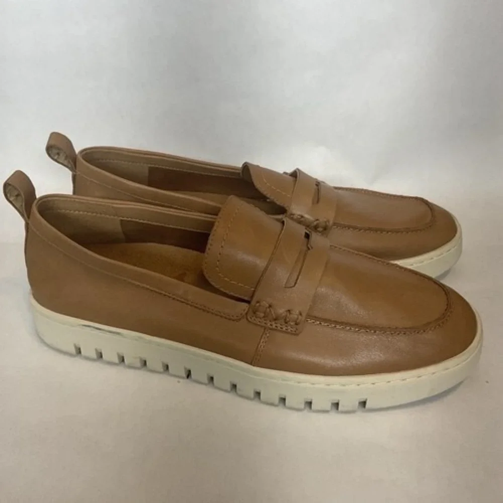 Vionic uptown camel